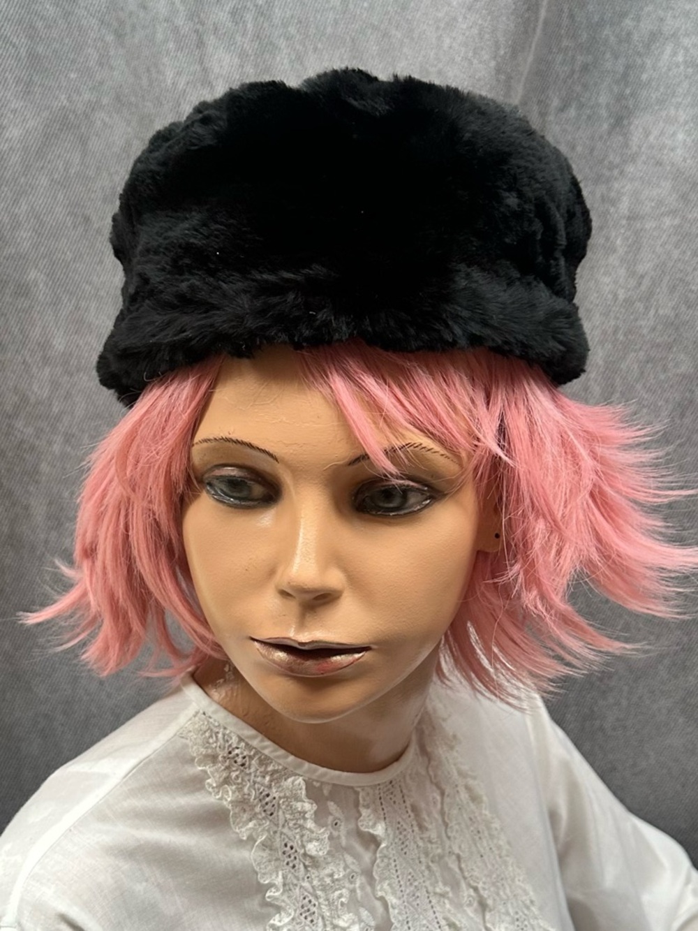 Vintage genuine fur hat black pillbox women’s black